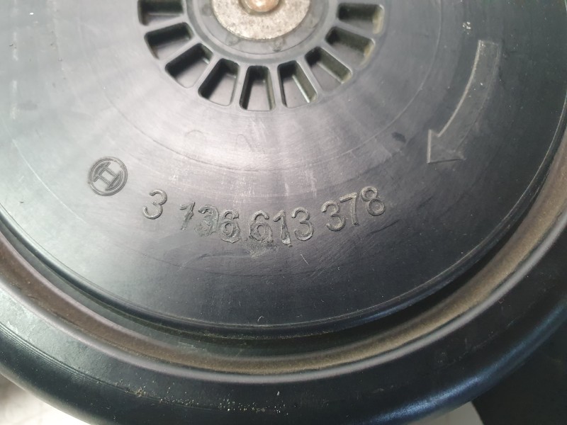 Recambio de electroventilador para mercedes-benz clase b (w246) b 200 cdi be (246.201) referencia OEM IAM 3136613678  