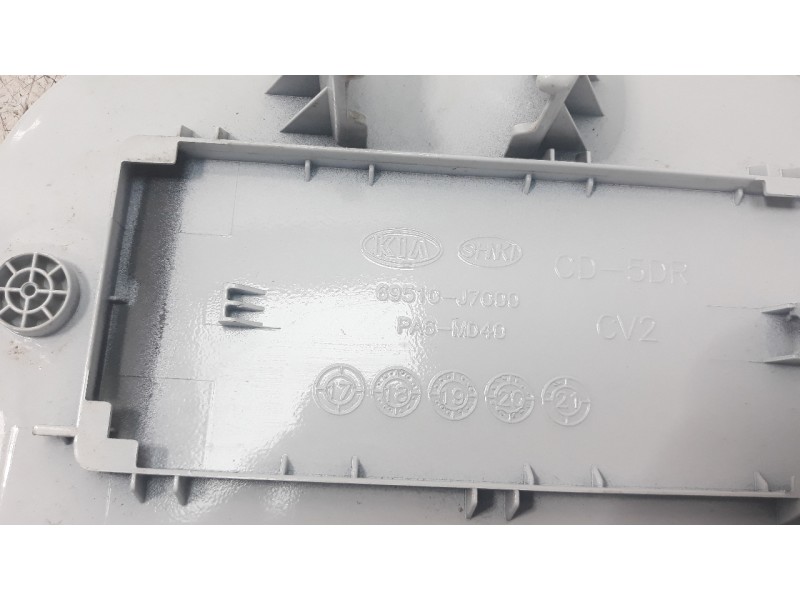 Recambio de tapa exterior combustible para kia ceed 1.0 tgdi cat referencia OEM IAM 69510J7000  