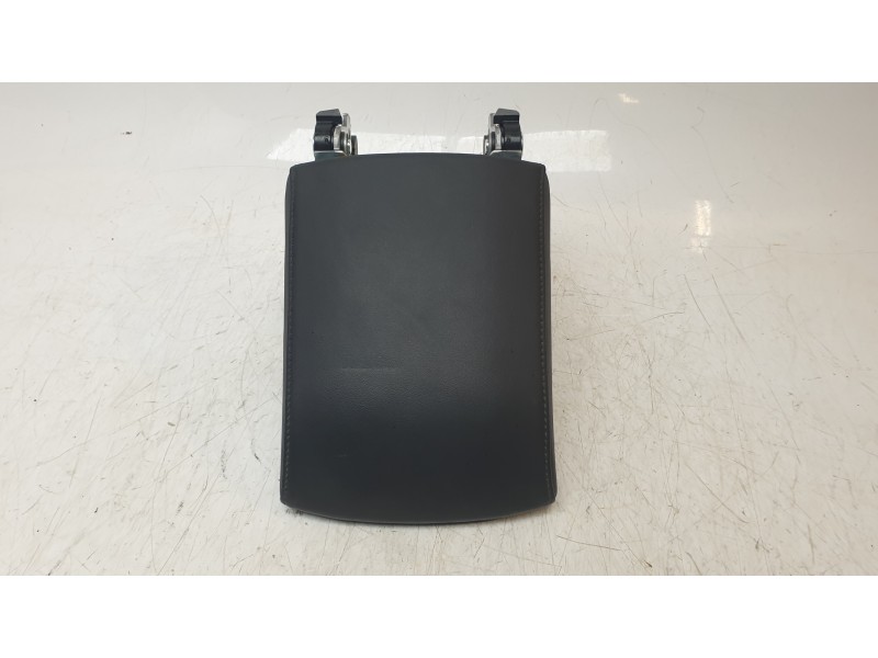 Recambio de apoyabrazos central para volkswagen t-cross (c11, d31) 1.0 tsi referencia OEM IAM 2GM864207AOTF  