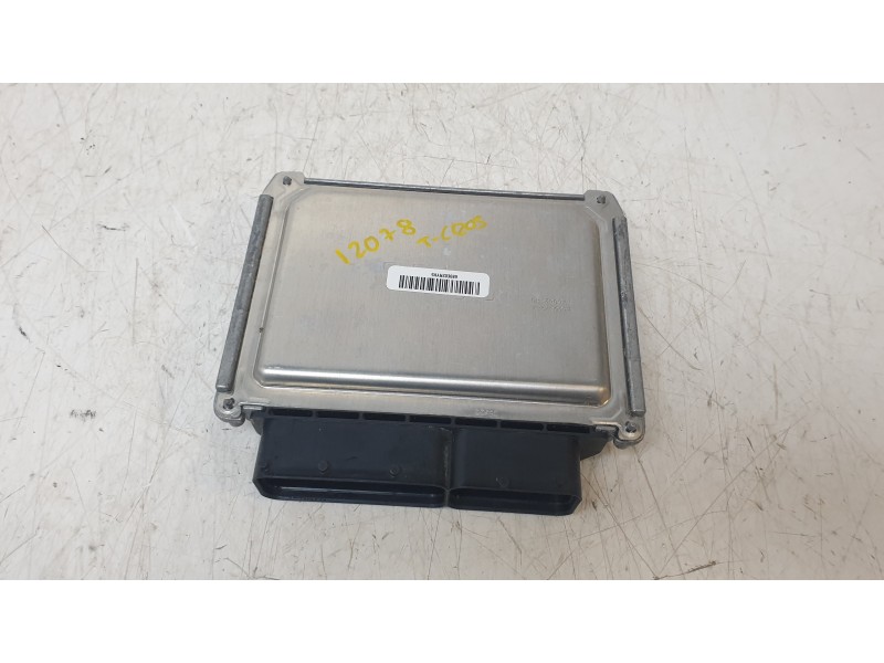 Recambio de centralita motor uce para volkswagen t-cross (c11, d31) 1.0 tsi referencia OEM IAM 05C907394D  