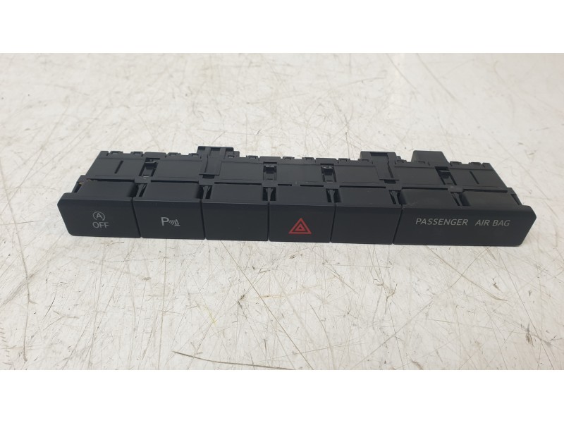 Recambio de warning para volkswagen t-cross (c11, d31) 1.0 tsi referencia OEM IAM 2GN927132D  
