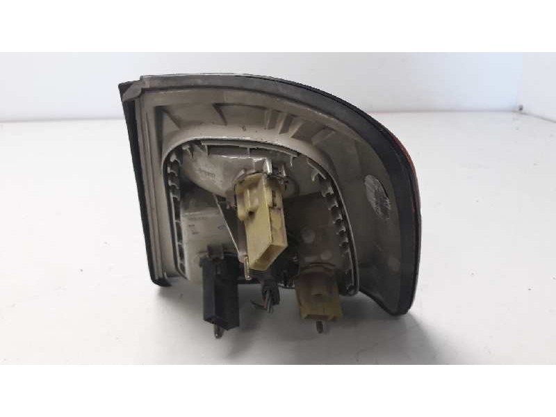 Recambio de piloto trasero izquierdo para bmw serie 5 berlina (e34) referencia OEM IAM 63211384009 BM0424064 16202151