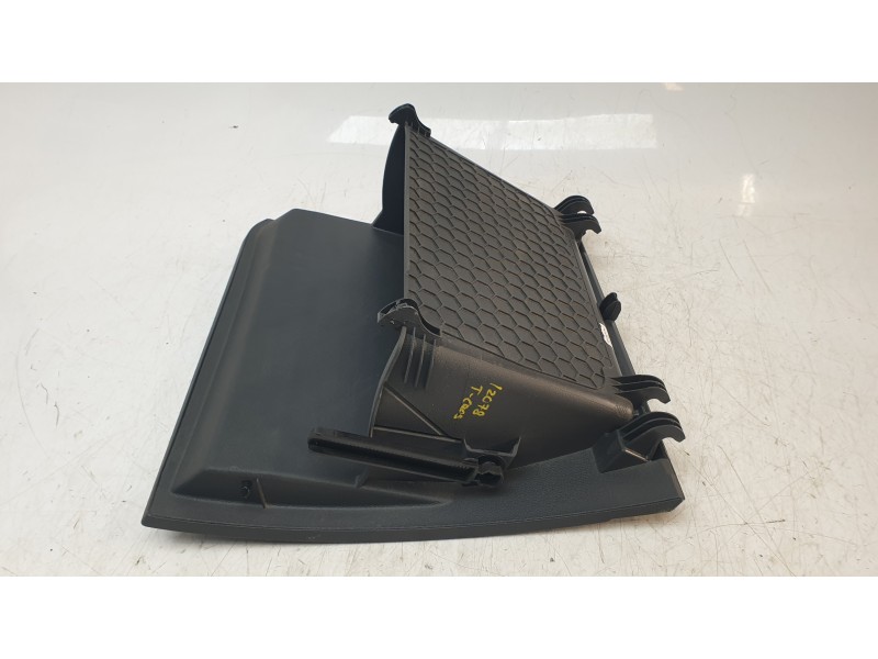 Recambio de guantera para volkswagen t-cross (c11, d31) 1.0 tsi referencia OEM IAM 2GM857121B  