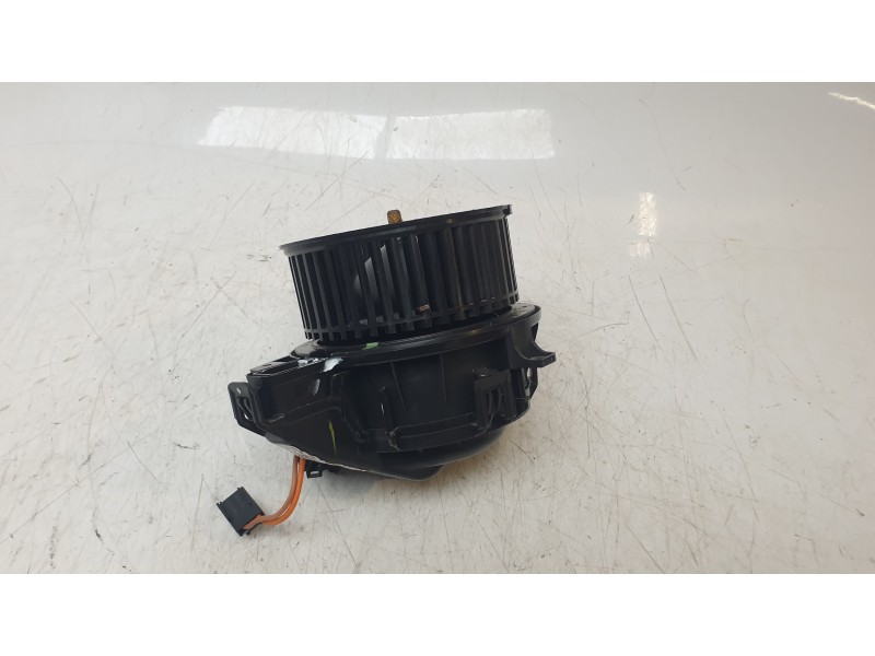 Recambio de ventilador calefaccion para volkswagen t-cross (c11, d31) 1.0 tsi referencia OEM IAM 2Q1820021A  