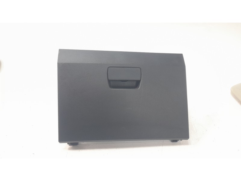 Recambio de guantera para dacia sandero iii stepway extreme referencia OEM IAM 682523993R  