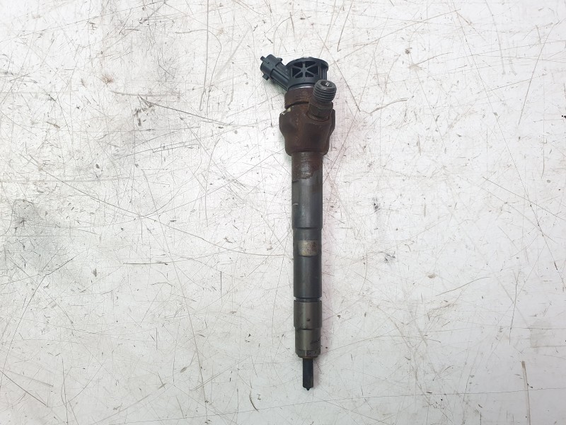 Recambio de inyector para land rover discovery sport (l550) 2.0 d 4x4 referencia OEM IAM G4D39K546AA  