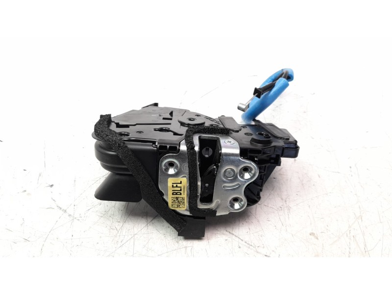 Recambio de cerradura puerta delantera izquierda para kia stonic (ybcuv) 1.2 cat referencia OEM IAM 81310H8040  