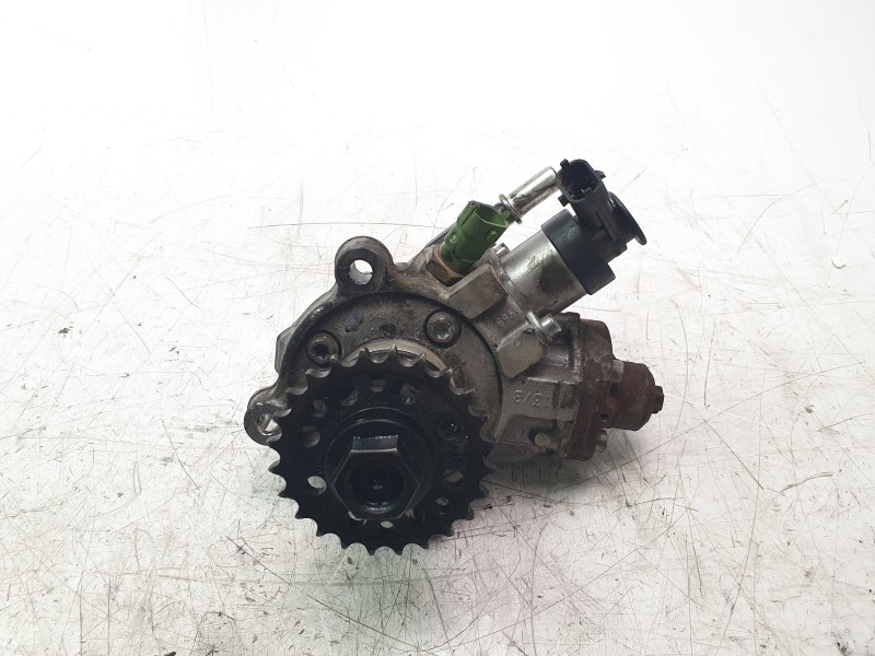 Recambio de bomba inyeccion para land rover discovery sport (l550) 2.0 d 4x4 referencia OEM IAM G4D39B395AA  