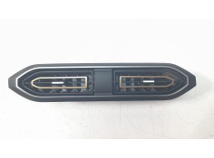 Recambio de aireador central para dacia sandero iii stepway extreme referencia OEM IAM 687606191R  