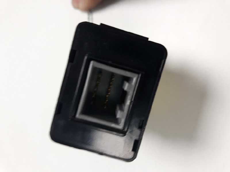 Recambio de modulo electronico para kia sportage emotion 4x2 referencia OEM IAM 954202V000  