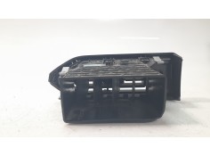 Recambio de aireador derecho para dacia sandero iii stepway extreme referencia OEM IAM 687606664R   2