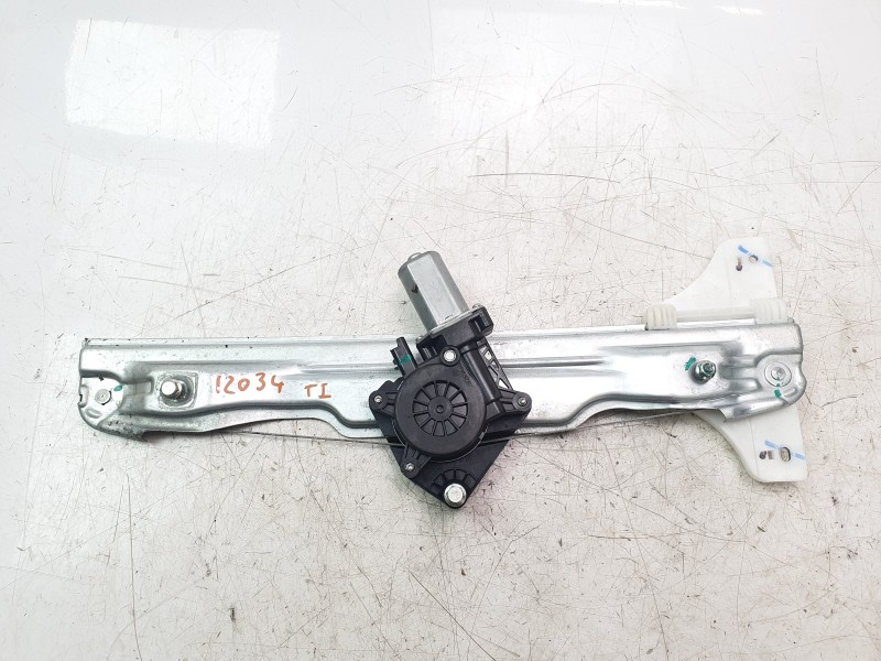 Recambio de elevalunas trasero izquierdo para mg zs comfort referencia OEM IAM 10233937  