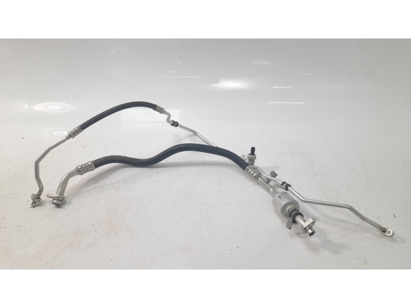 Recambio de tubos aire acondicionado para dacia sandero iii stepway extreme referencia OEM IAM 924805740R  