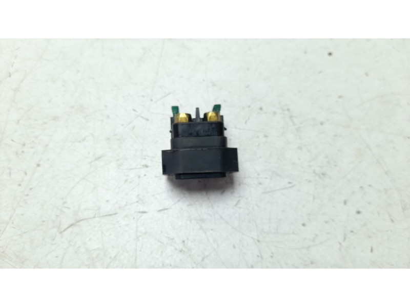 Recambio de piña luces derecha para ktm duke 790 duke l referencia OEM IAM 76211058000  