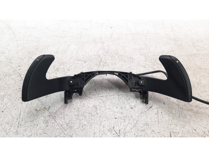 Recambio de mando volante para citroen c4 picasso origins referencia OEM IAM 96667245ZD  