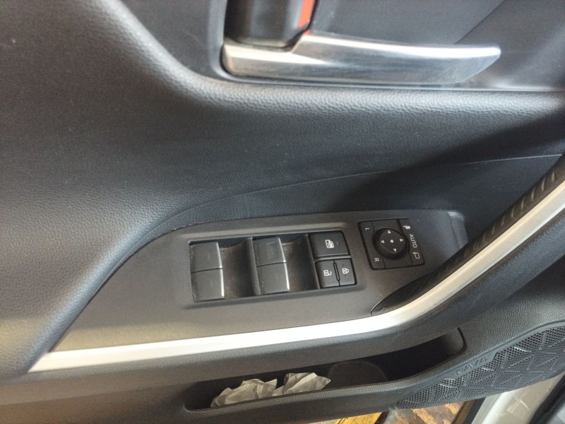 Recambio de mando elevalunas delantero izquierdo para toyota rav 4 v (_a5_, _h5_) 2.5 hybrid awd (axap54) referencia OEM IAM   