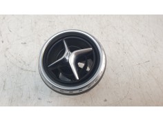 Recambio de aireador central para mercedes-benz clase gla (w156) gla 200 cdi (156.908) referencia OEM IAM 1568300054  