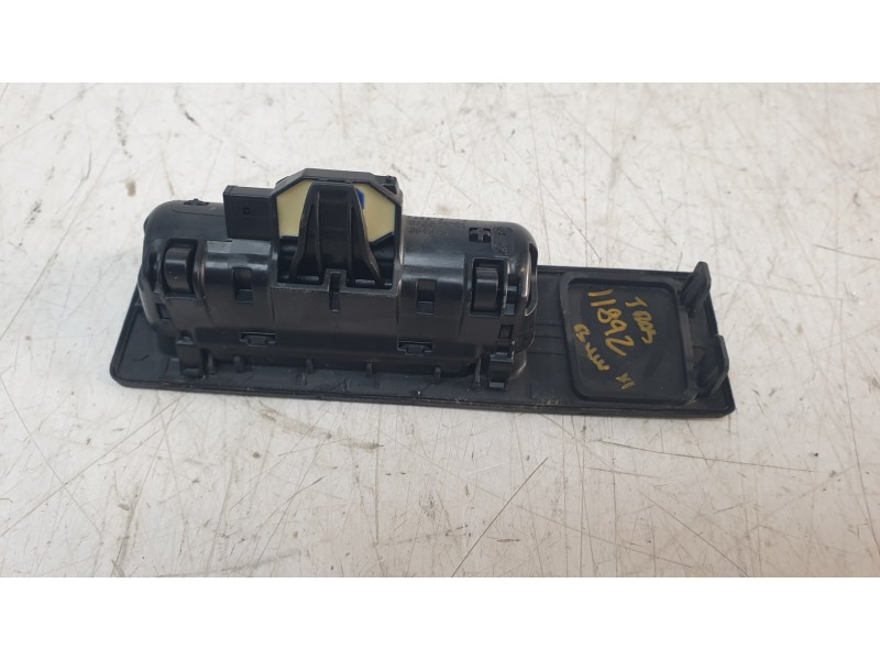 Recambio de maneta exterior maletero / porton para bmw serie x1 (f48) sdrive18d referencia OEM IAM 7463161  