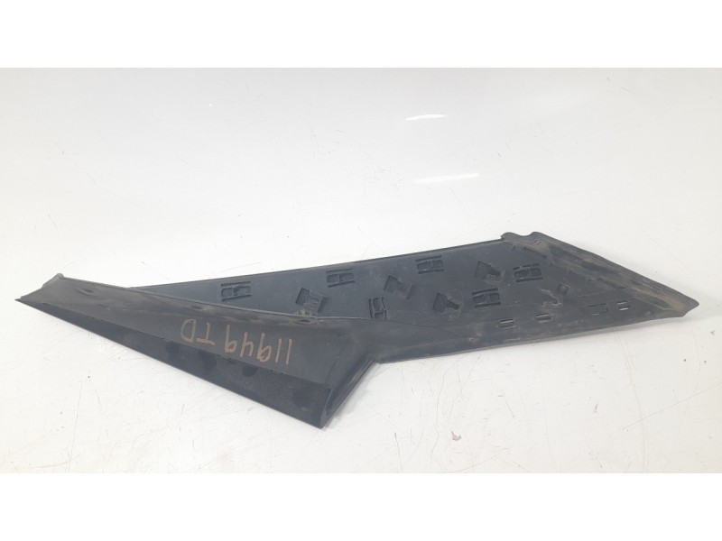 Recambio de moldura para opel astra k lim. 5türig dynamic referencia OEM IAM 39130488  