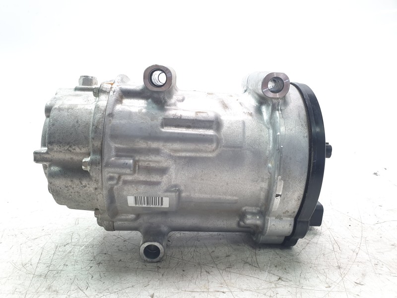 Recambio de compresor aire acondicionado para toyota rav 4 v (_a5_, _h5_) 2.5 hybrid (axah52) referencia OEM IAM 0424001100  