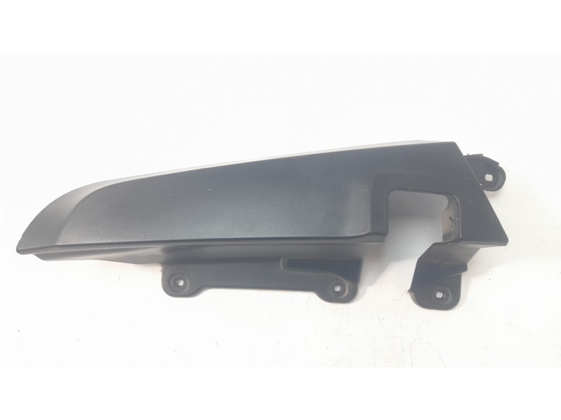 Recambio de molduras traseras para renault express furgoneta/monovolumen 1.5 blue dci 75 (f6aa) referencia OEM IAM 903909258  