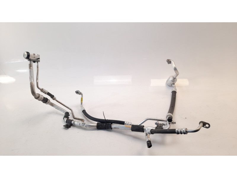 Recambio de tubos aire acondicionado para hyundai kona 1.0 tgdi cat referencia OEM IAM 97775J9100  