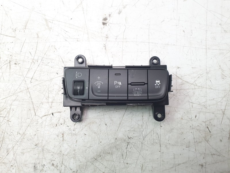 Recambio de mando multifuncion para hyundai kona (os, ose, osi) 1.6 gdi hybrid referencia OEM IAM 93710CMAH0TRY  