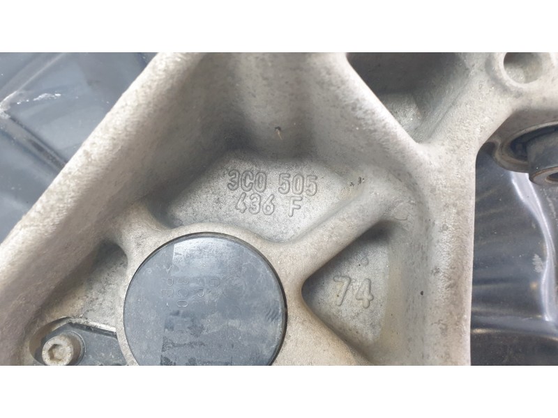 Recambio de mangueta trasera derecha para seat alhambra (711) reference travel referencia OEM IAM 3C0505436F  