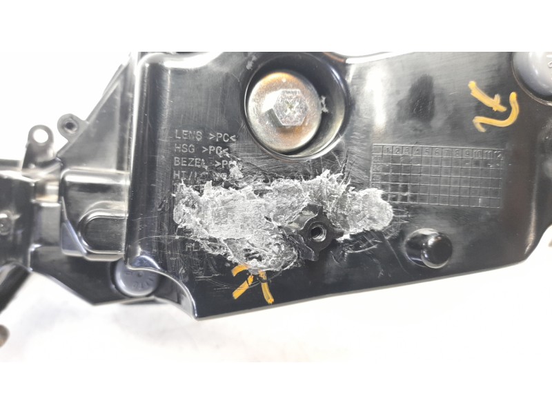 Recambio de faro delantero para aprilia rs 457 rs 457 referencia OEM IAM 2B009983  