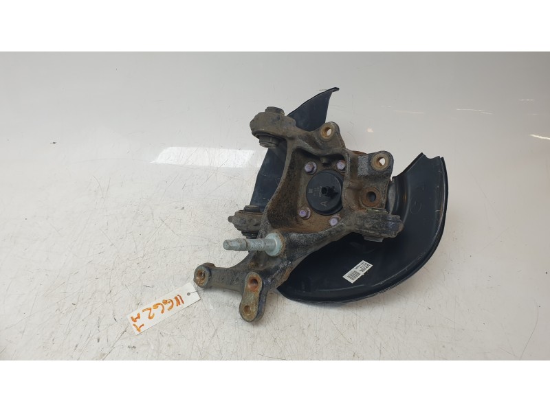 Recambio de mangueta trasera izquierda para toyota rav4 referencia OEM IAM 4230542070  