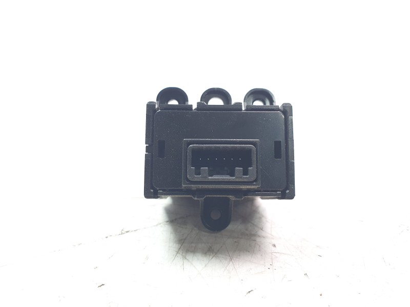 Recambio de warning para hyundai kona (os, ose, osi) 1.6 gdi hybrid referencia OEM IAM 93790J9AA0  