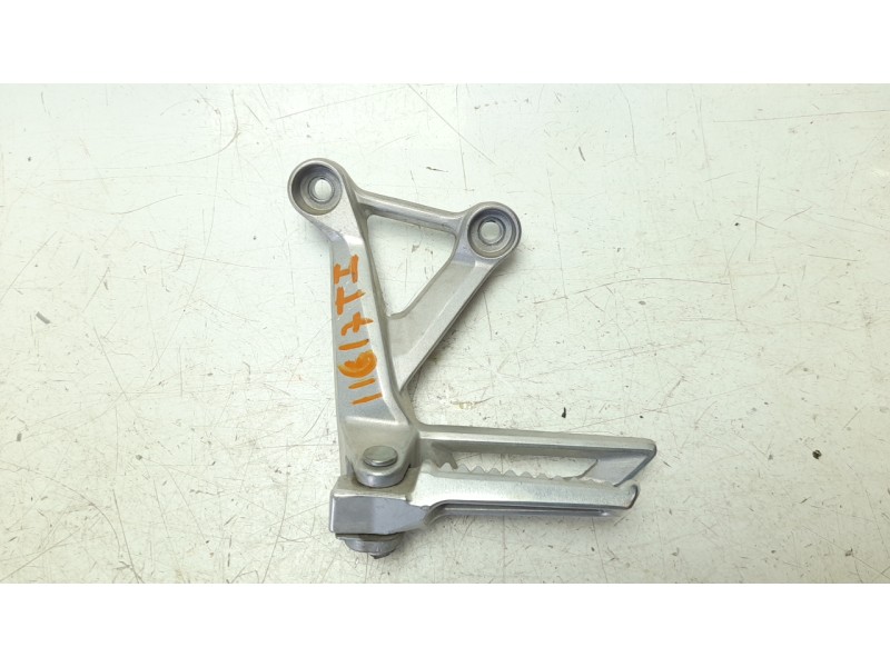 Recambio de estribo lateral para honda cb 500f referencia OEM IAM 50725MJWJ00  