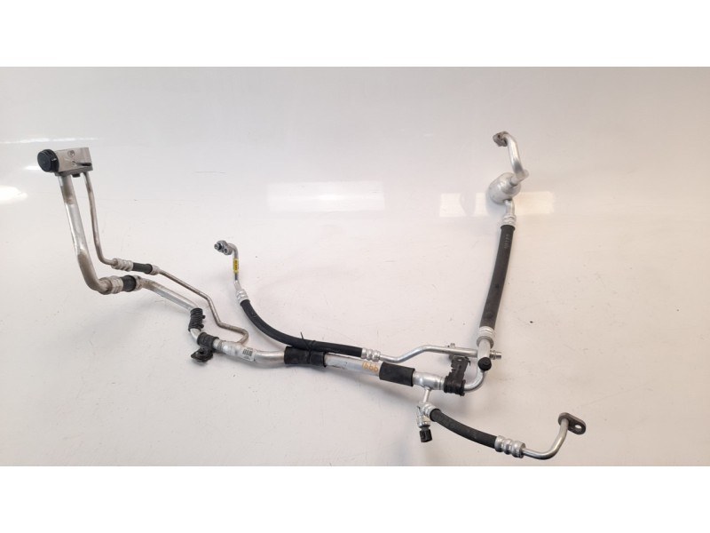 Recambio de tubos aire acondicionado para hyundai kona 1.0 tgdi cat referencia OEM IAM 97775J9100  