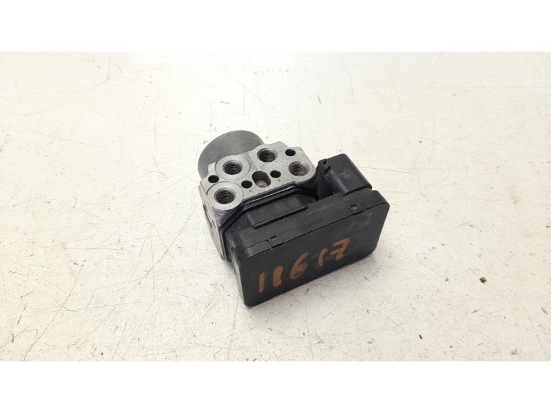 Recambio de abs para honda cb 500f referencia OEM IAM 57110MKPDN1  