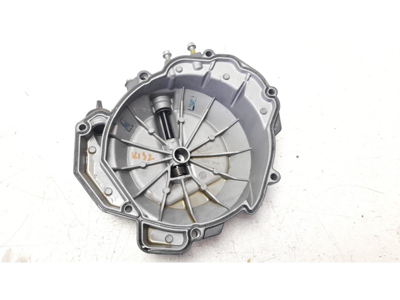 Recambio de tapa embrague para ktm duke 790 duke l referencia OEM IAM C90030201100 C9003010114441 