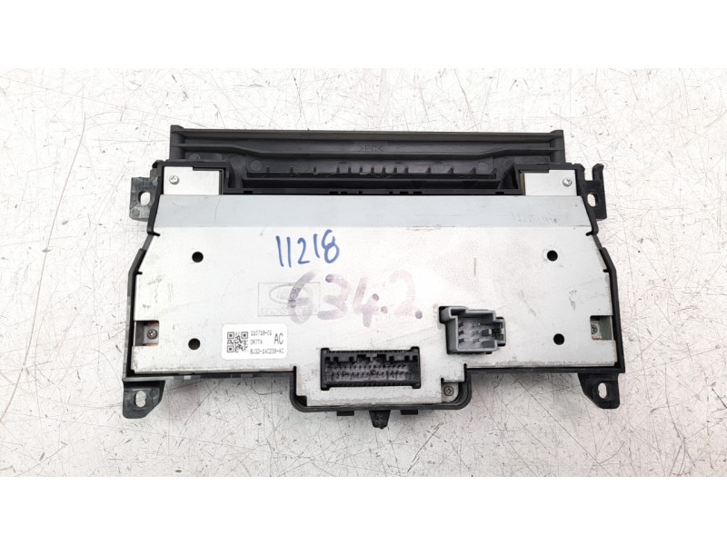 Recambio de mando climatizador para land rover evoque 2.0 turbo cat referencia OEM IAM BJ3214C239AC  