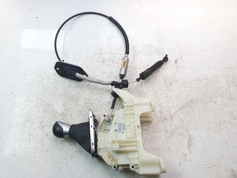 Recambio de palanca cambio para hyundai kona (os, ose, osi) 1.6 gdi hybrid referencia OEM IAM 46700J9200  