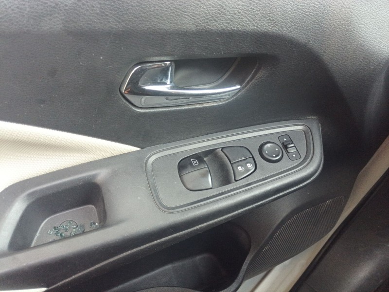 Recambio de mando elevalunas delantero izquierdo para nissan micra v (k14) 1.0 ig-t 100 referencia OEM IAM   