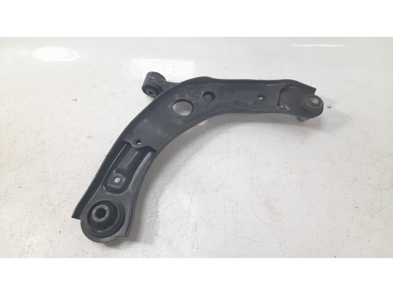 Recambio de brazo suspension delantero izquierdo para mazda 3 berlina (bp) evolution referencia OEM IAM BDER34350A  