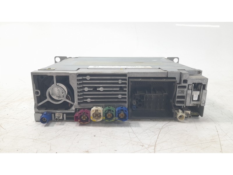 Recambio de sistema audio / radio cd para bmw serie 3 lim. (f30) 318d referencia OEM IAM 879215701  