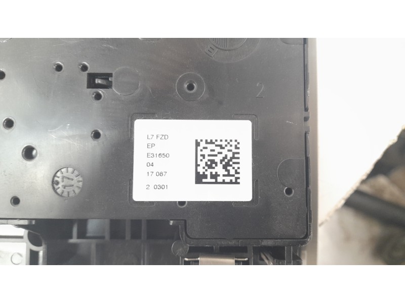 Recambio de luz interior para bmw serie 3 lim. (f30) 318d referencia OEM IAM E1066657  