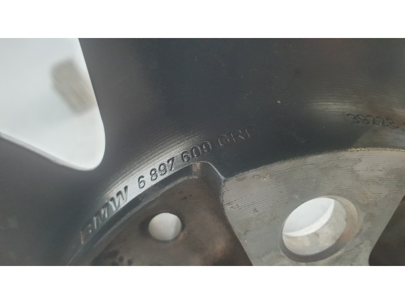 Recambio de llanta para bmw 1 (f40) 118 i referencia OEM IAM 6897609  