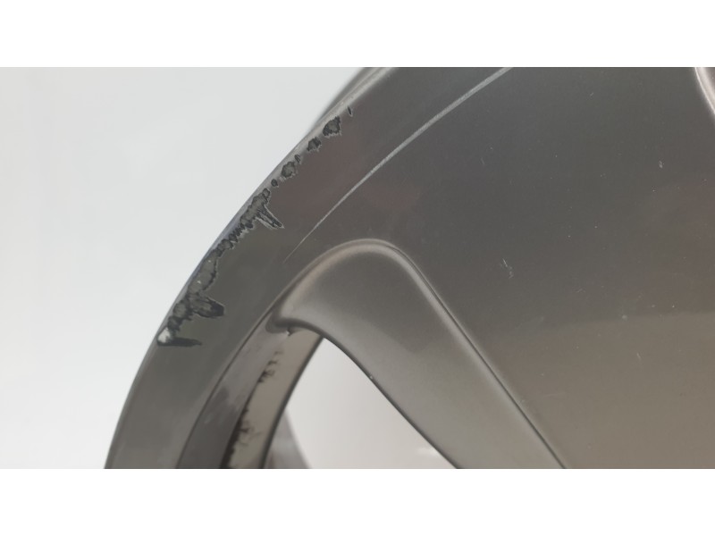 Recambio de llanta para bmw 1 (f40) 118 i referencia OEM IAM 36116897609  