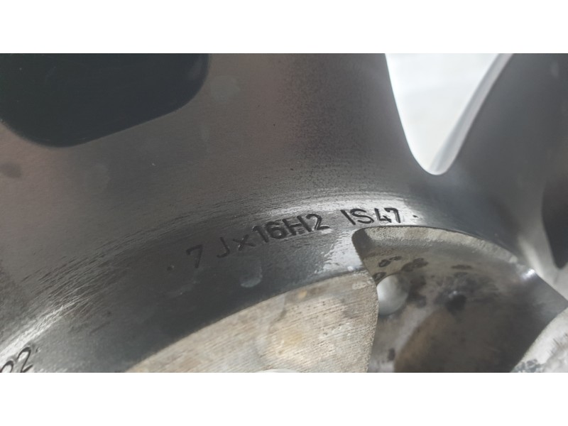 Recambio de llanta para bmw 1 (f40) 118 i referencia OEM IAM 36116897609  