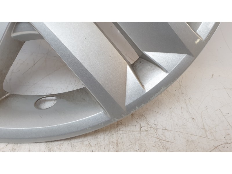 Recambio de tapacubos para renault clio v (b7_) 1.0 lpg (b7mt) referencia OEM IAM 403155679R  