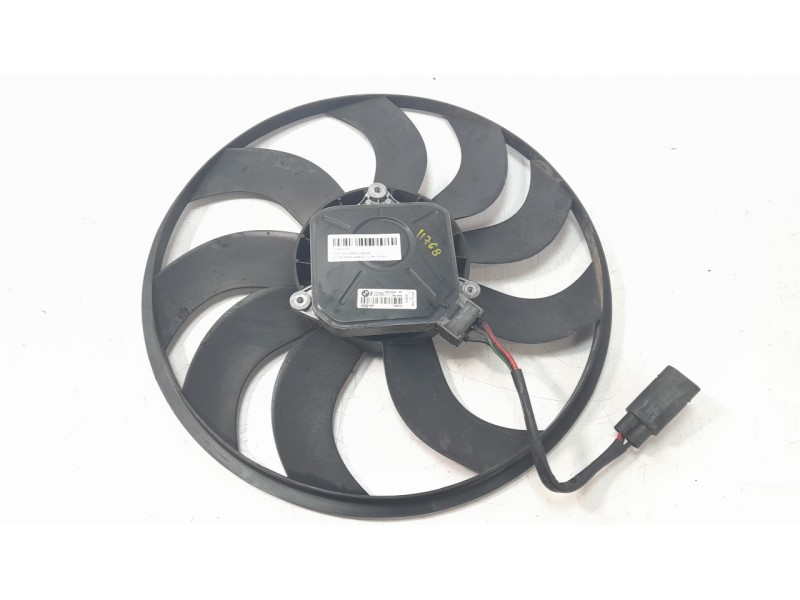 Recambio de electroventilador para bmw serie 3 lim. (f30) 318d referencia OEM IAM 864194602  