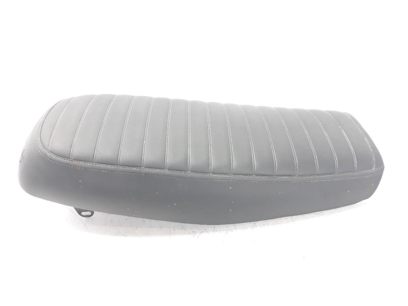 Recambio de asiento para brixton bx125x bx 125 referencia OEM IAM 701000146  