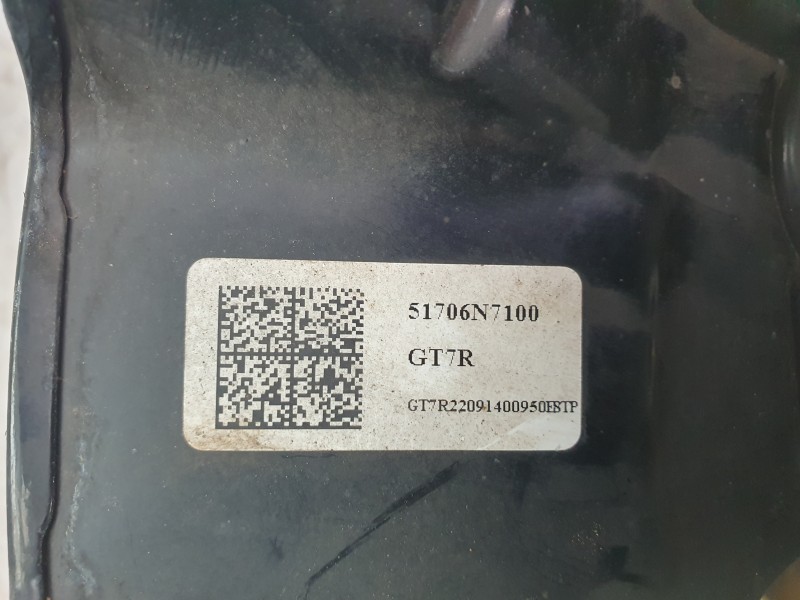 Recambio de mangueta delantera derecha para hyundai tucson (nx) klass 2wd referencia OEM IAM 51706N7100  