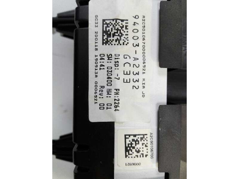 Recambio de cuadro instrumentos para kia cee´d drive referencia OEM IAM 94033A2332  