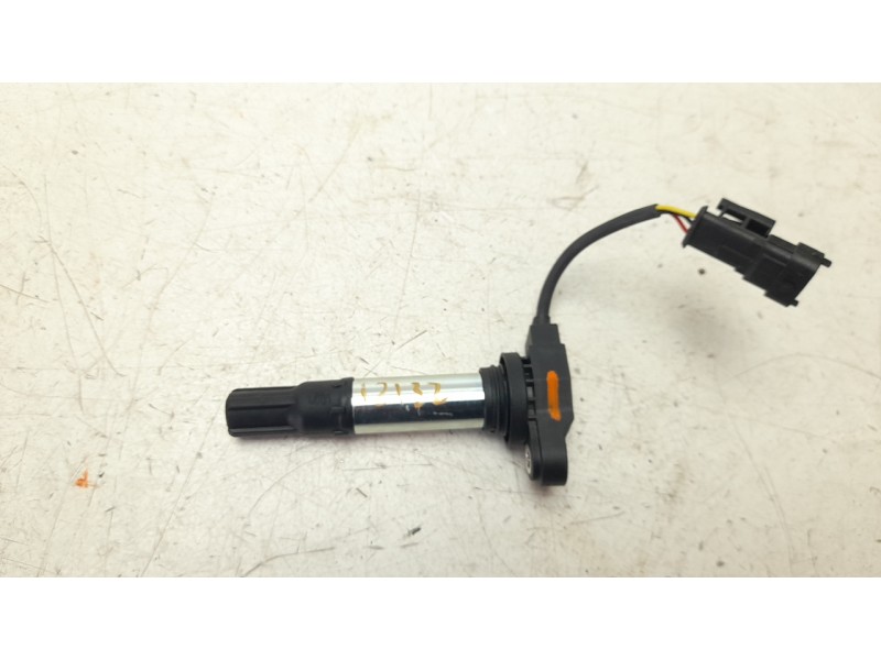 Recambio de bobina encendido para ktm duke 790 duke l referencia OEM IAM C90039006100  